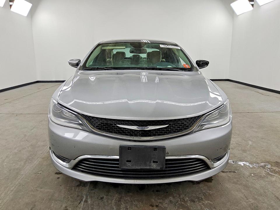 62546696 :رقم المزاد ، 1C3CCCAB2FN532582 vin ، 2015 Chrysler 200 مزاد بيع