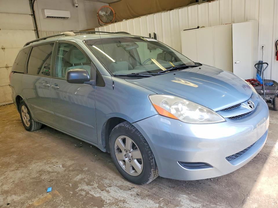 2009 Toyota Sienna მანქანა იყიდება აუქციონზე, vin: 5TDZK23C09S269550, აუქციონის ნომერი: 65802116