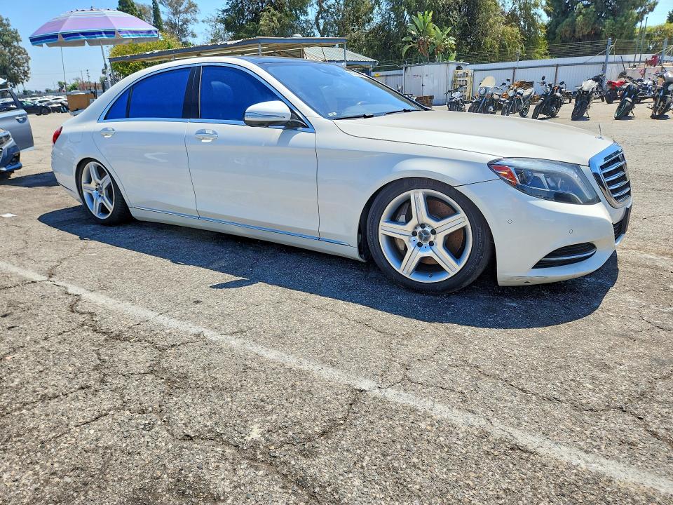 66140106 :رقم المزاد ، WDDUG8CB3EA060080 vin ، 2014 Mercedes-benz S مزاد بيع