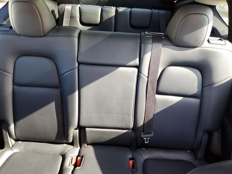 64674826 :رقم المزاد ، 5YJYGAEE8MF180229 vin ، 2021 Tesla Model Y مزاد بيع