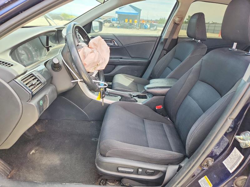 67031796 :رقم المزاد ، 1HGCR2F55FA114274 vin ، 2015 Honda Accord مزاد بيع
