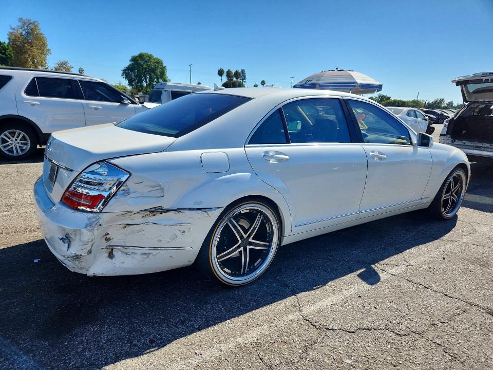 2011 Mercedes-benz S მანქანა იყიდება აუქციონზე, vin: WDDNG7BB6BA379873, აუქციონის ნომერი: 67309886