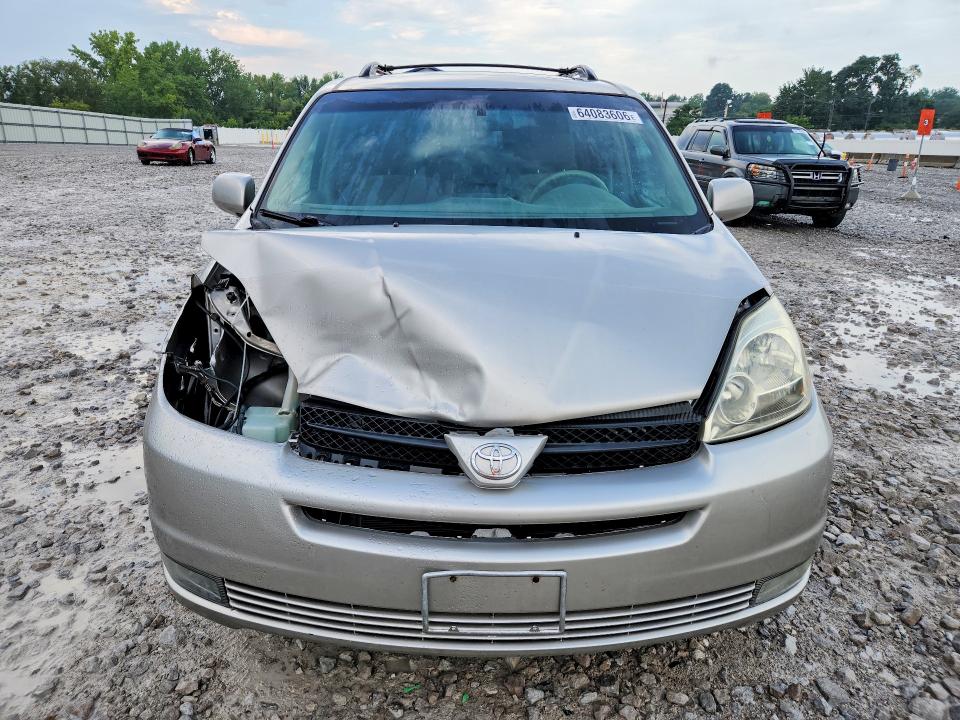 2005 Toyota Sienna მანქანა იყიდება აუქციონზე, vin: 5TDZA22C65S263850, აუქციონის ნომერი: 64083606