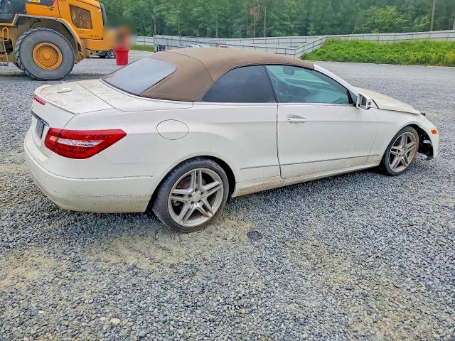 Aukcja sprzedaży 2011 Mercedes-benz E, vin: WDDKK5GF5BF058198, numer aukcji: 63545256