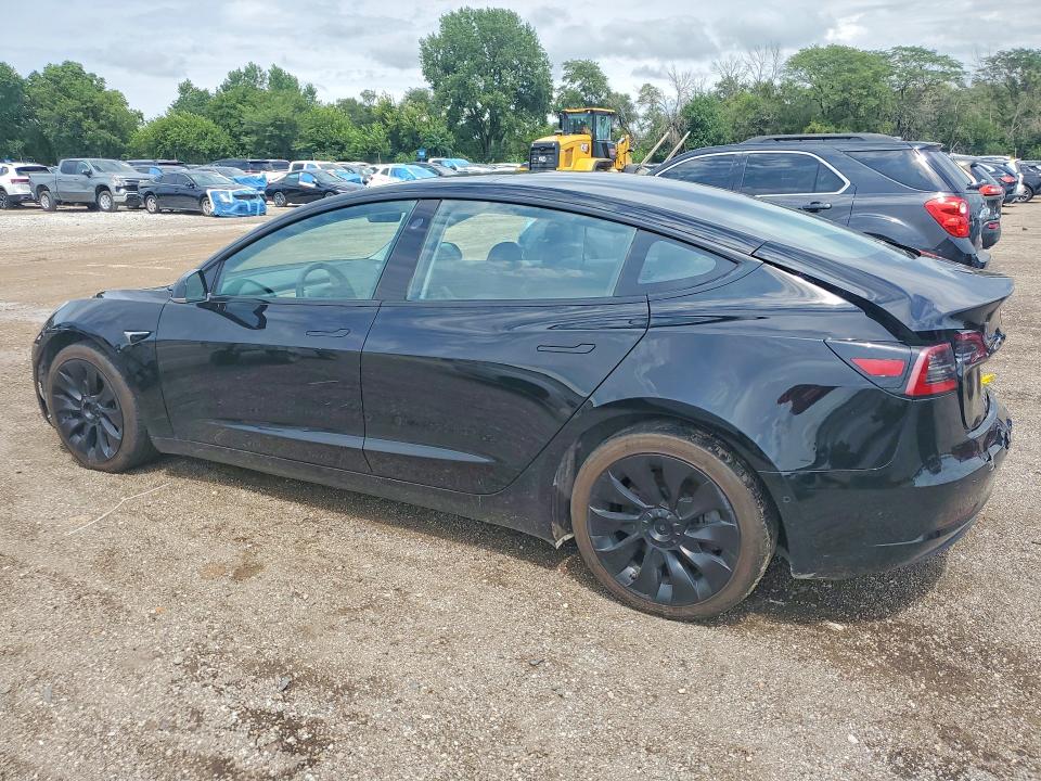 64983836 :رقم المزاد ، 5YJ3E1EB8JF127287 vin ، 2018 Tesla Model 3 مزاد بيع