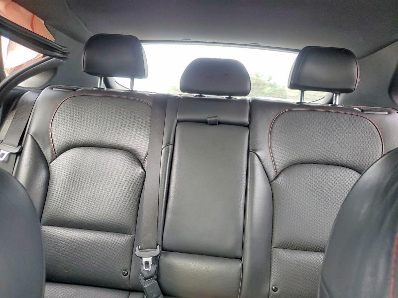 2018 Hyundai Elantra Gt მანქანა იყიდება აუქციონზე, vin: KMHH55LC7JU081768, აუქციონის ნომერი: 64589976