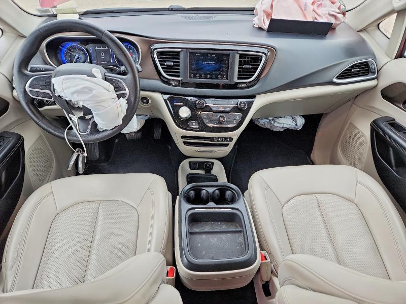 64689336 :رقم المزاد ، 2C4RC1DGXMR542309 vin ، 2021 Chrysler Voyager مزاد بيع