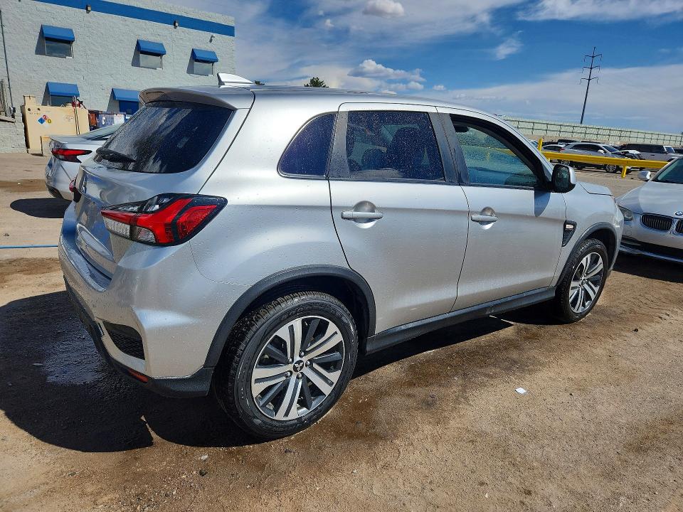 65413596 :رقم المزاد ، JA4APUAU6MU033036 vin ، 2021 Mitsubishi Outlander Sport مزاد بيع