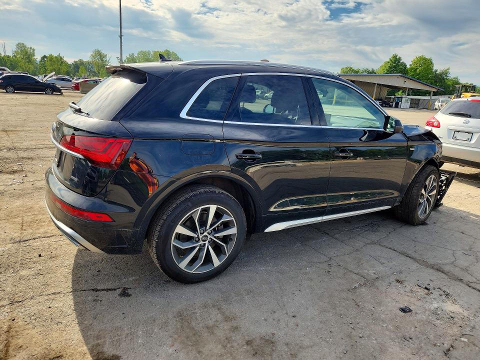 63754546 :رقم المزاد ، WA1EAAFY8N2057896 vin ، 2022 Audi Q5 مزاد بيع