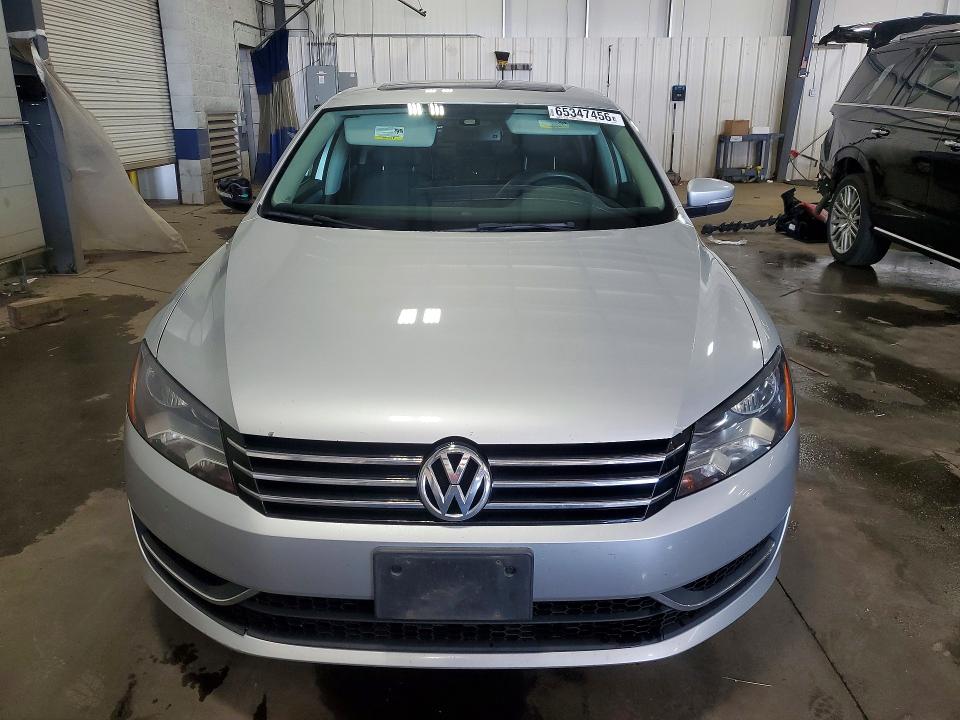 Продажа на аукционе авто 2013 Volkswagen Passat, vin: 1VWBP7A37DC009835, номер лота: 65347456