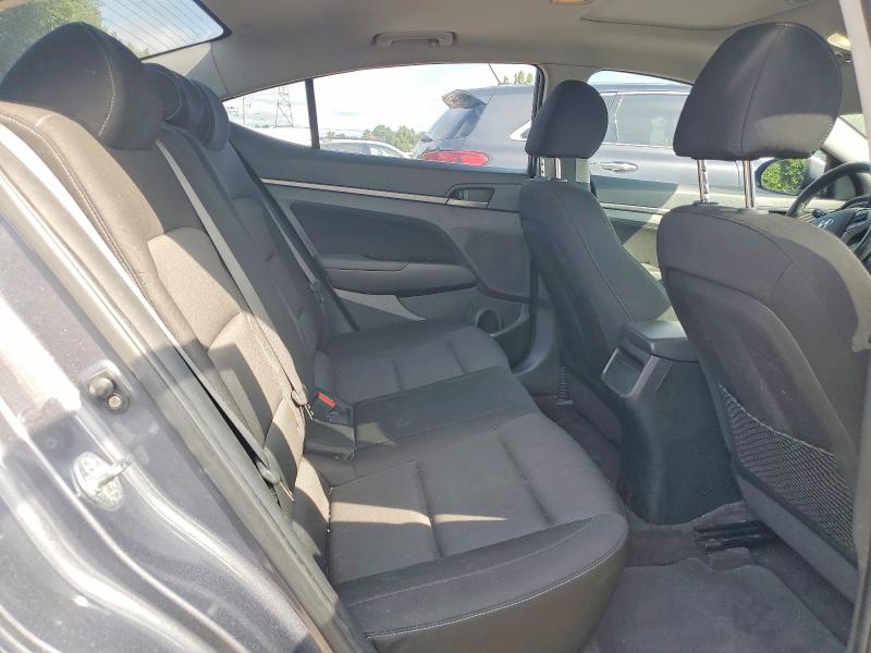 2018 Hyundai Elantra მანქანა იყიდება აუქციონზე, vin: KMHD84LF8JU581075, აუქციონის ნომერი: 64557436