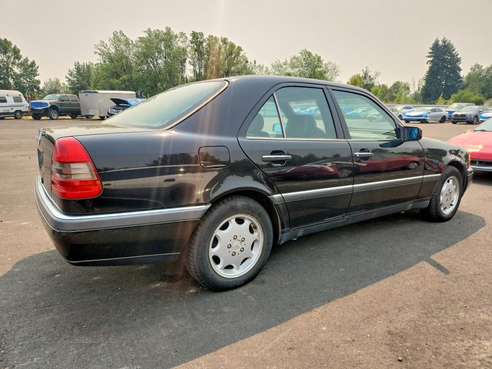 63970296 :رقم المزاد ، WDBHA28E6SF191711 vin ، 1995 Mercedes-benz C مزاد بيع