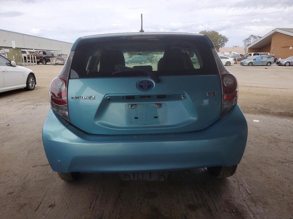 Продажа на аукционе авто 2013 Toyota Prius C, vin: JTDKDTB31D1038956, номер лота: 66435766