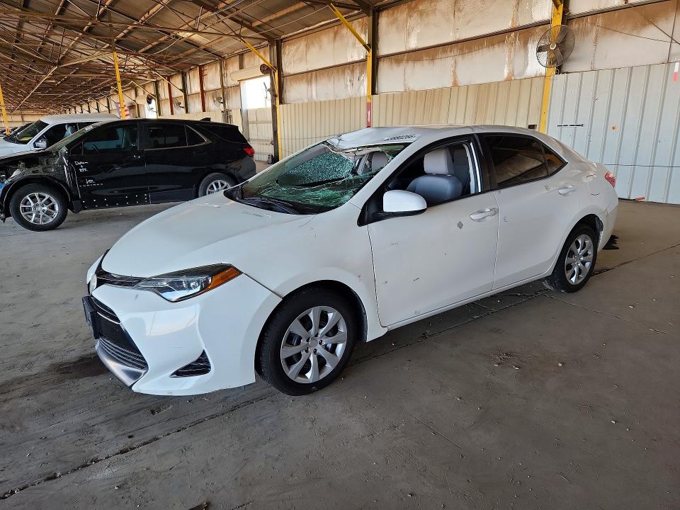 Продаж на аукціоні авто 2017 Toyota Corolla, vin: 5YFBURHE9HP695193, номер лоту: 63880266