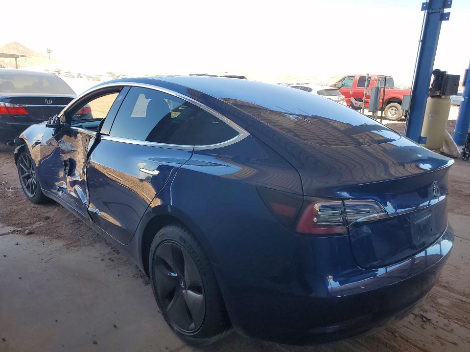 Продаж на аукціоні авто 2018 Tesla Model 3, vin: 5YJ3E1EA2JF160504, номер лоту: 65873186
