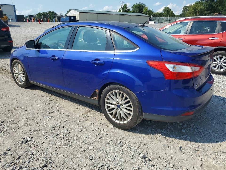 2014 Ford Focus მანქანა იყიდება აუქციონზე, vin: 1FADP3J27EL232444, აუქციონის ნომერი: 63845766