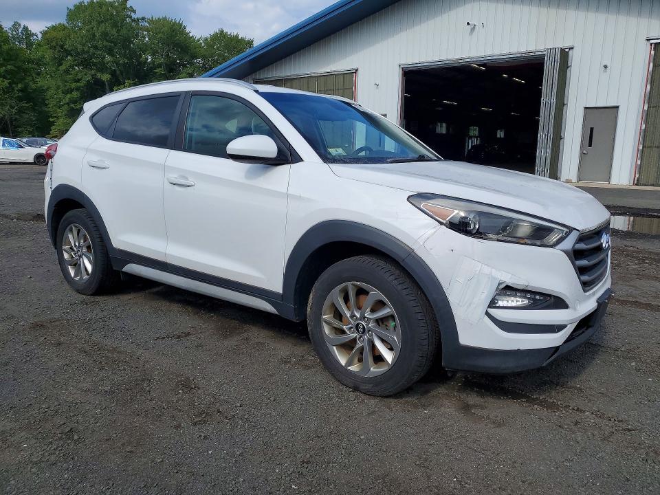 66000996 :رقم المزاد ، KM8J3CA40JU713498 vin ، 2018 Hyundai Tucson مزاد بيع