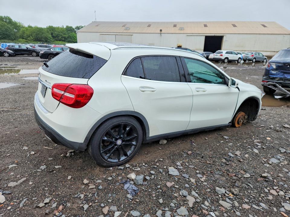 64925536 :رقم المزاد ، WDCTG4GB3HJ357048 vin ، 2017 Mercedes-benz Gla مزاد بيع