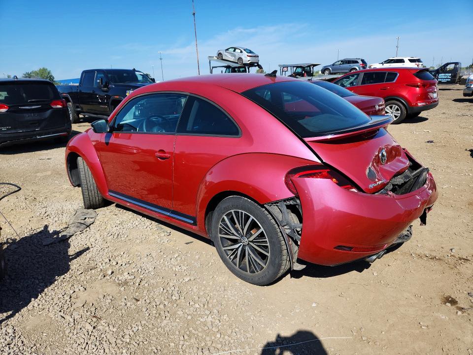 65465996 :رقم المزاد ، 3VWF17AT3HM606696 vin ، 2017 Volkswagen Beetle مزاد بيع