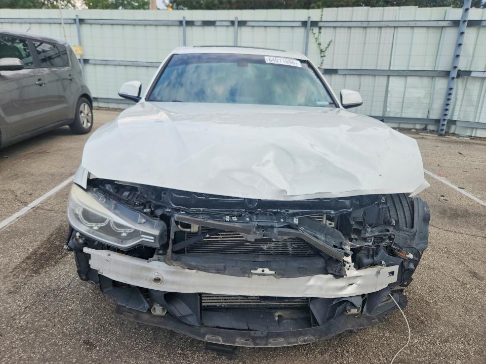 2014 Bmw 335 მანქანა იყიდება აუქციონზე, vin: WBA3B9G53ENR92638, აუქციონის ნომერი: 64011696