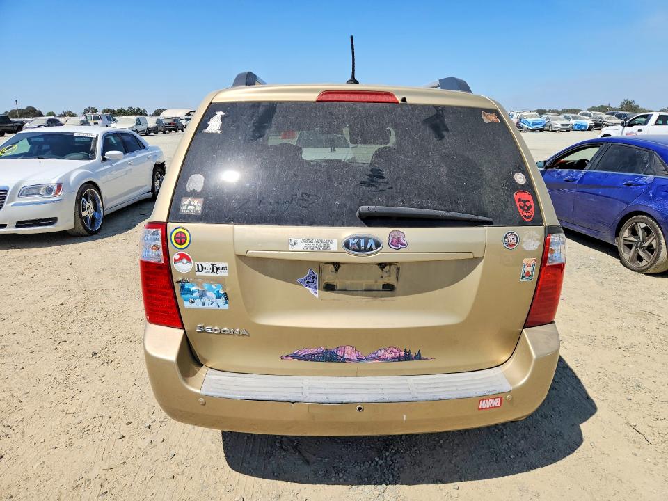 2010 Kia Sedona მანქანა იყიდება აუქციონზე, vin: KNDMG4C35A6354072, აუქციონის ნომერი: 64089516
