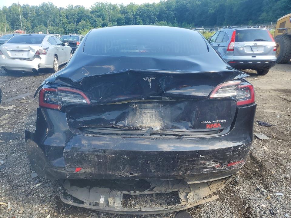 2018 Tesla Model 3 მანქანა იყიდება აუქციონზე, vin: 5YJ3E1EB0JF097072, აუქციონის ნომერი: 63221556