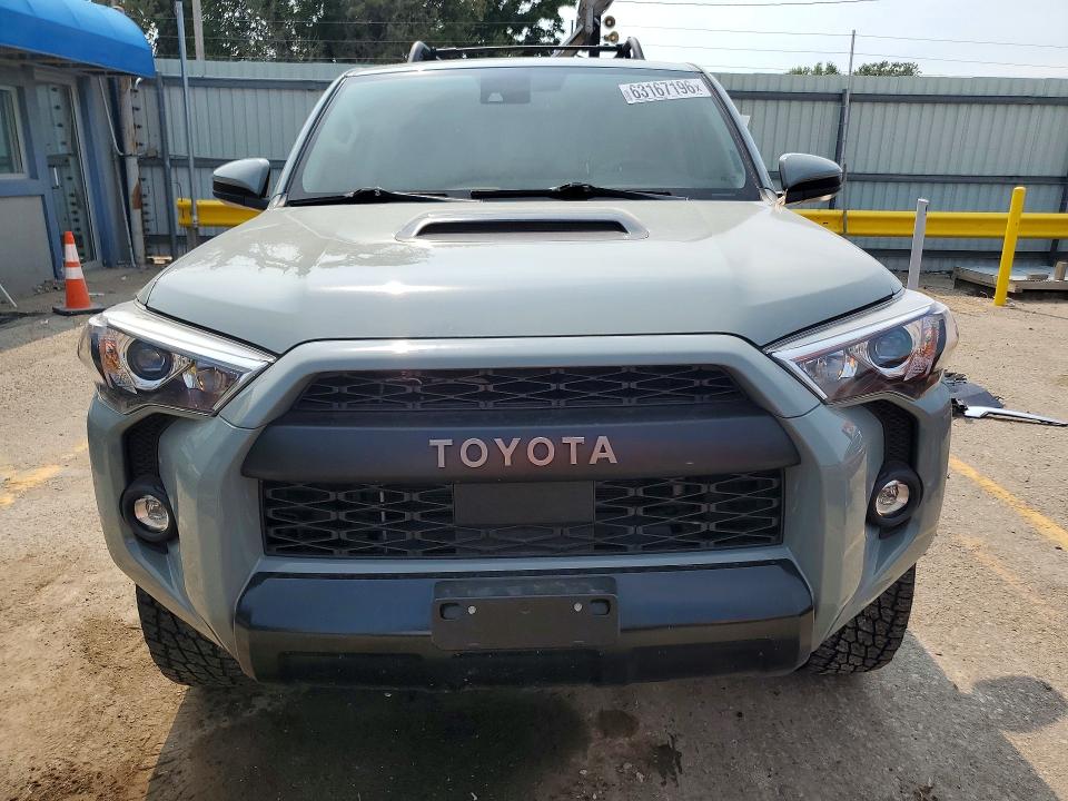 2021 Toyota 4runner მანქანა იყიდება აუქციონზე, vin: JTELU5JR0M5875868, აუქციონის ნომერი: 63167196
