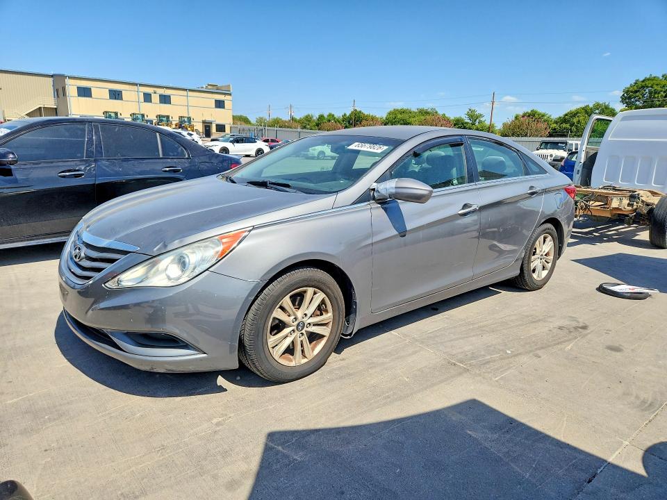 2012 Hyundai Sonata მანქანა იყიდება აუქციონზე, vin: 5NPEB4AC9CH453170, აუქციონის ნომერი: 65679826