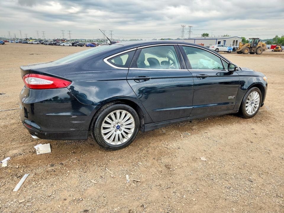 2014 Ford Fusion მანქანა იყიდება აუქციონზე, vin: 3FA6P0PU1ER330449, აუქციონის ნომერი: 63999726