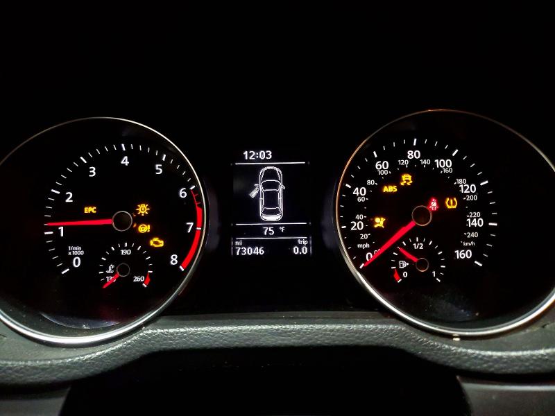 65161586 :رقم المزاد ، 1VWAA7A39JC028363 vin ، 2018 Volkswagen Passat مزاد بيع