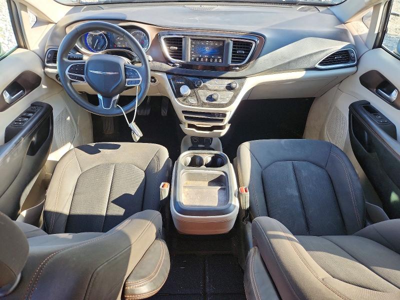 65880956 :رقم المزاد ، 2C4RC1FGXJR256923 vin ، 2018 Chrysler Pacifica مزاد بيع
