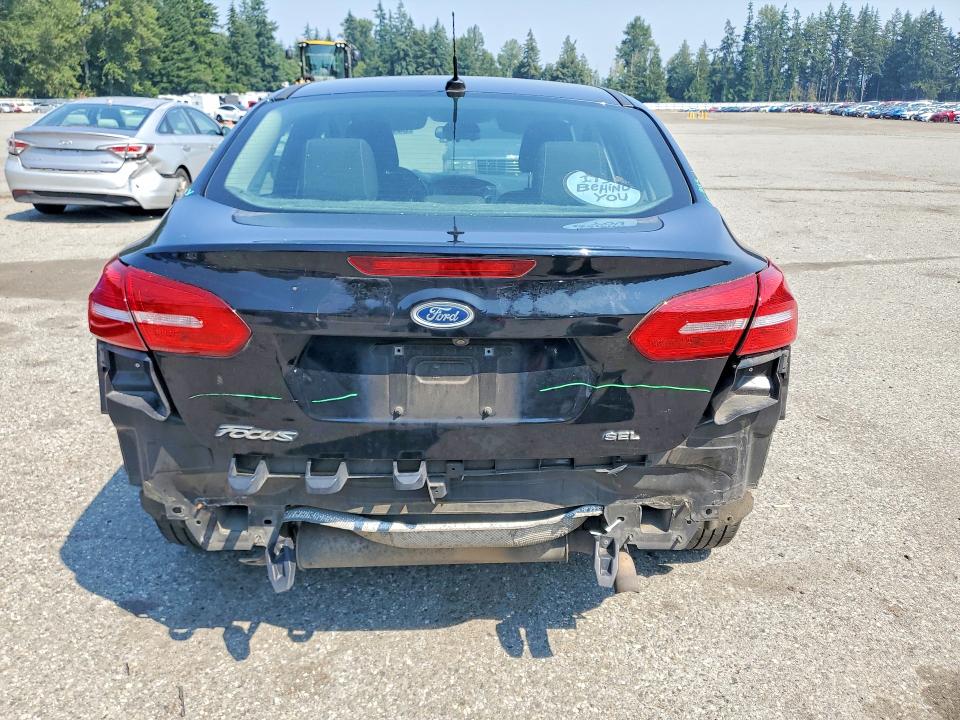 64148846 :رقم المزاد ، 1FADP3H21HL215049 vin ، 2017 Ford Focus مزاد بيع