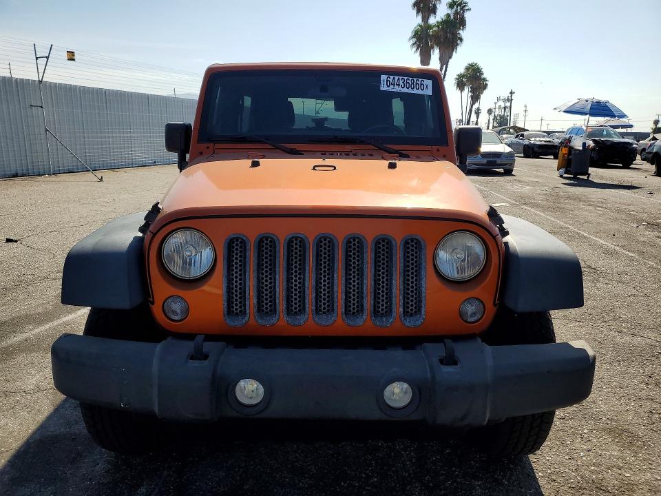 2011 Jeep Wrangler Unlimited მანქანა იყიდება აუქციონზე, vin: 1J4HA3H13BL520624, აუქციონის ნომერი: 64436866