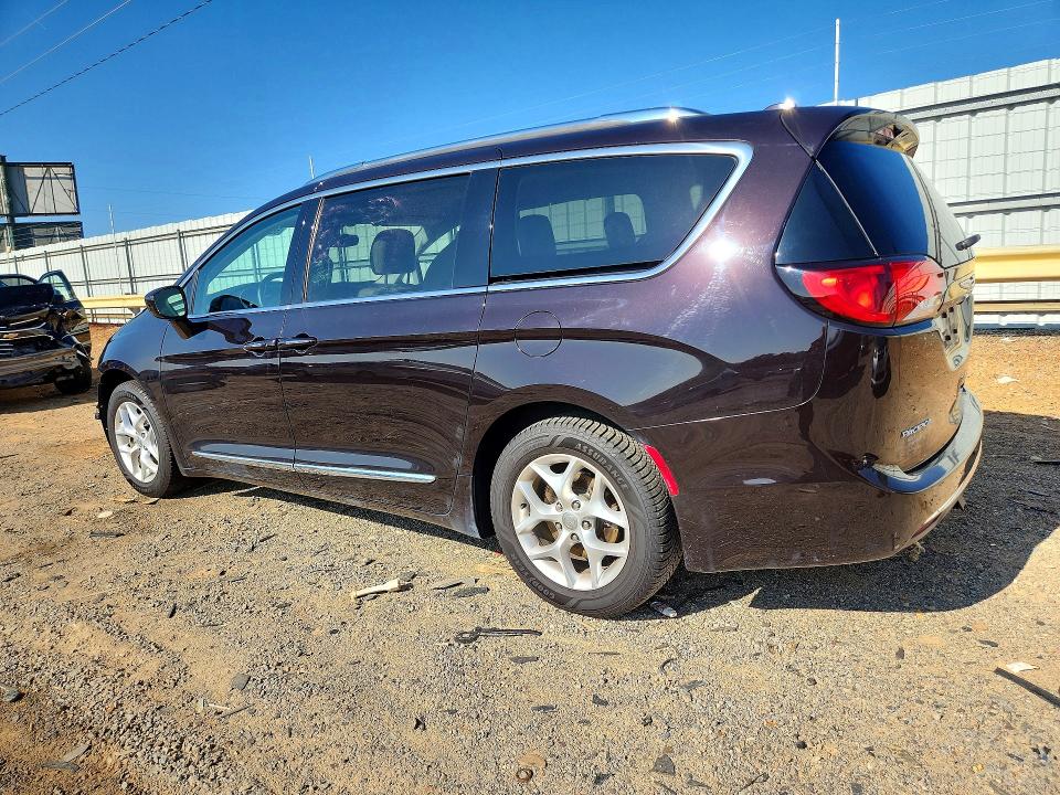 66235076 :رقم المزاد ، 2C4RC1EG4HR743966 vin ، 2017 Chrysler Pacifica مزاد بيع