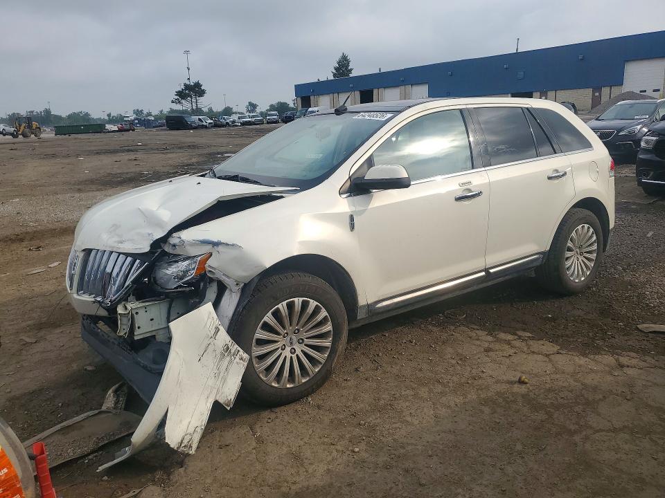 64248526 :رقم المزاد ، 2LMDJ6JK5CBL00668 vin ، 2012 Lincoln Mkx مزاد بيع