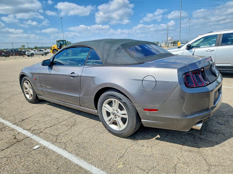 Продажа на аукционе авто 2014 Ford Mustang, vin: 1ZVBP8EM5E5229604, номер лота: 66394376