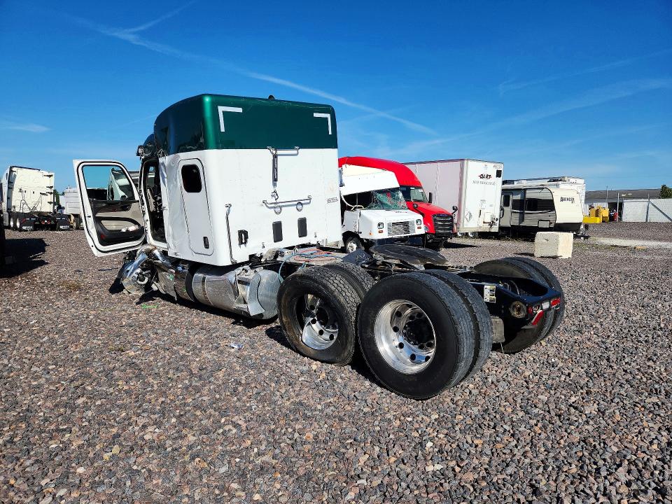 66633556 :رقم المزاد ، 1XPCD49X4TD796045 vin ، 2026 Peterbilt 567 مزاد بيع