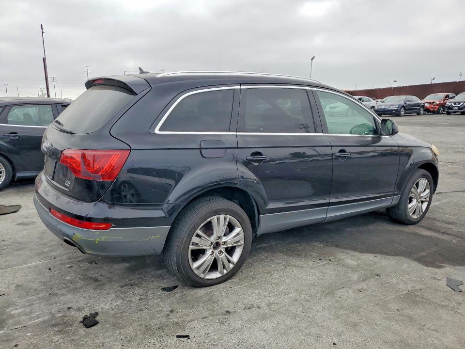 2010 Audi Q7 მანქანა იყიდება აუქციონზე, vin: WA1LYAFE5AD007240, აუქციონის ნომერი: 63601756
