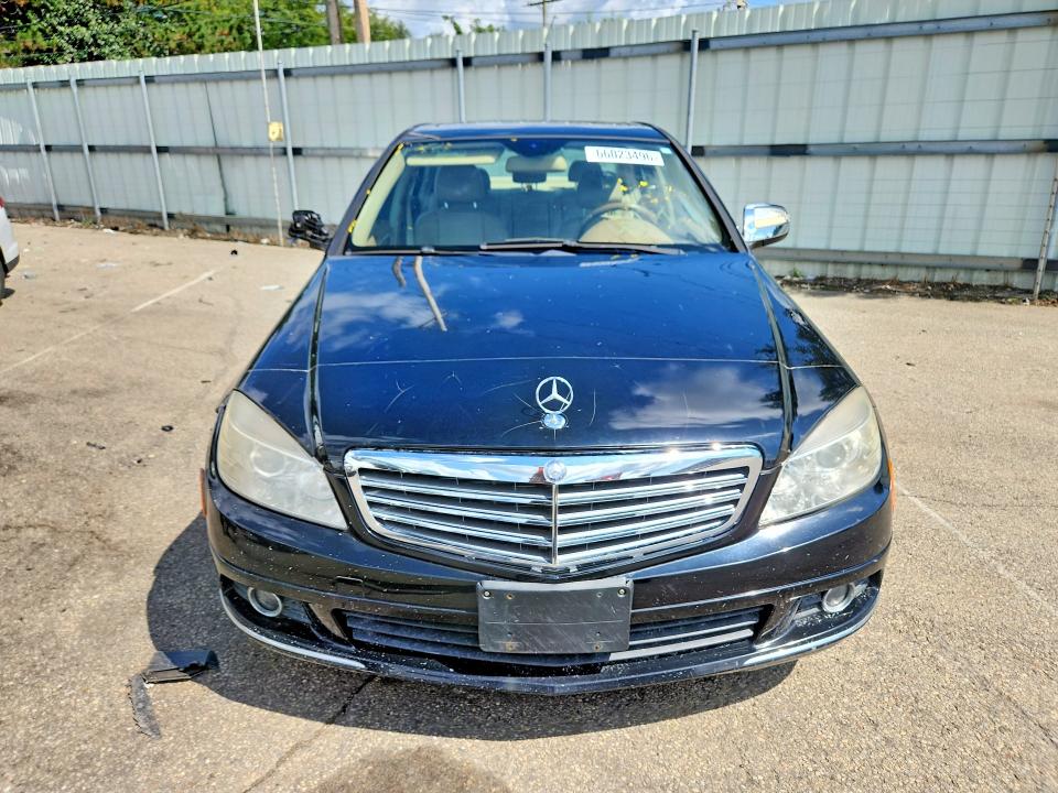 66023496 :رقم المزاد ، WDDGF81X38F191516 vin ، 2008 Mercedes-benz C مزاد بيع