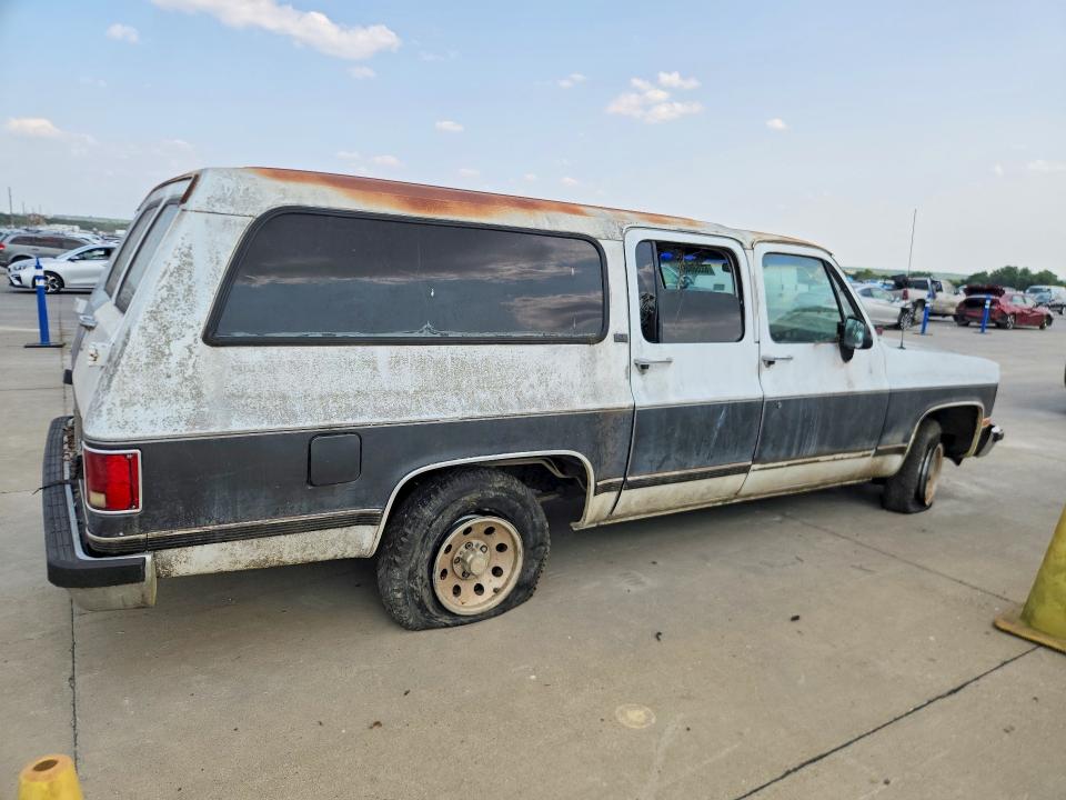 63358846 :رقم المزاد ، 1GKER16K9MF510266 vin ، 1991 Gmc Suburban مزاد بيع