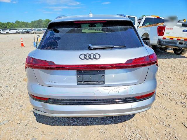 Aukcja sprzedaży 2019 Audi E-tron, vin: WA1VABGE2KB022096, numer aukcji: 63567136