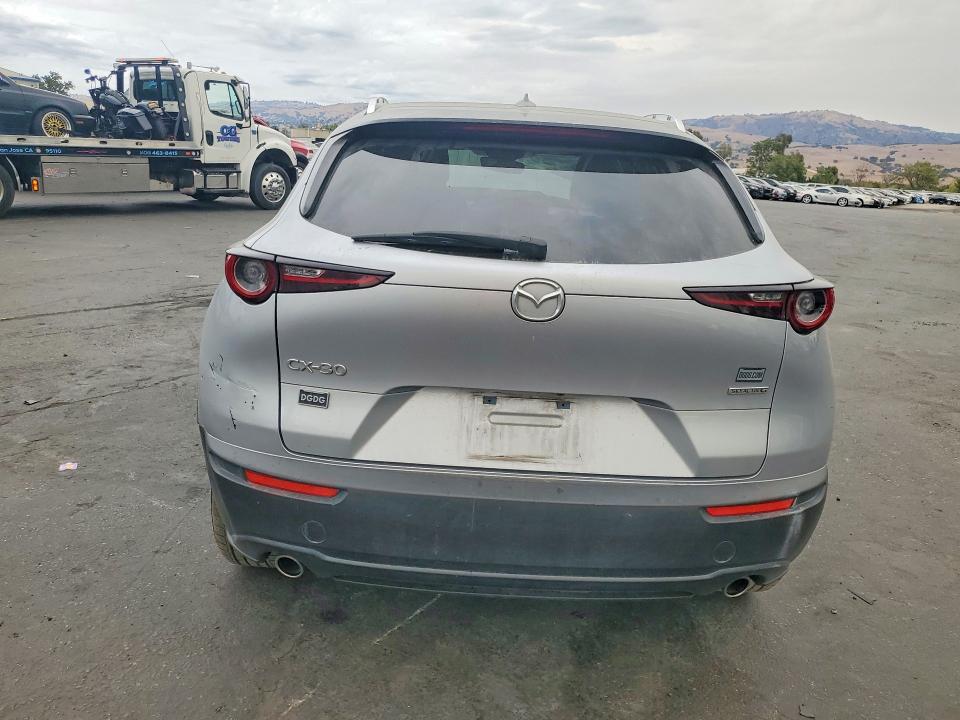 2021 Mazda Cx-30 მანქანა იყიდება აუქციონზე, vin: 3MVDMADMXMM227478, აუქციონის ნომერი: 66617636