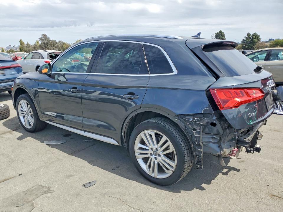 66821556 :رقم المزاد ، WA1CNAFY4J2067427 vin ، 2018 Audi Q5 مزاد بيع