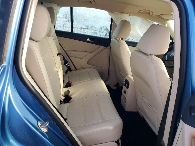 Продажа на аукционе авто 2017 Volkswagen Tiguan, vin: WVGAV7AX0HK019699, номер лота: 64162036