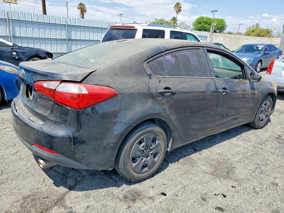 2014 Kia Forte მანქანა იყიდება აუქციონზე, vin: KNAFK4A69E5226088, აუქციონის ნომერი: 64141746