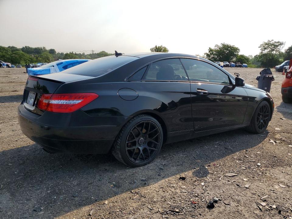 2013 Mercedes-benz E მანქანა იყიდება აუქციონზე, vin: WDDKJ8JB3DF212856, აუქციონის ნომერი: 64107446