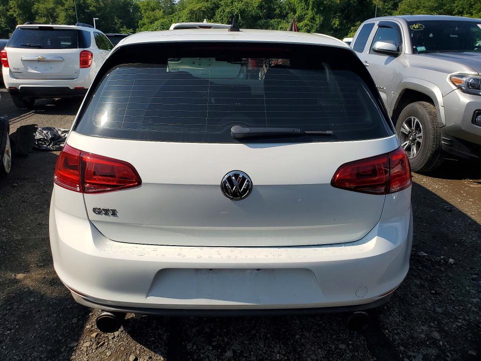 63026196 :رقم المزاد ، 3VW4T7AU1GM022824 vin ، 2016 Volkswagen Gti مزاد بيع