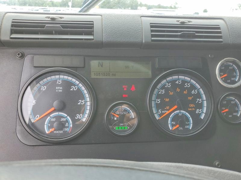 Aukcja sprzedaży 2015 Freightliner Cascadia, vin: 1FUJGLD57FLGJ0097, numer aukcji: 64000776