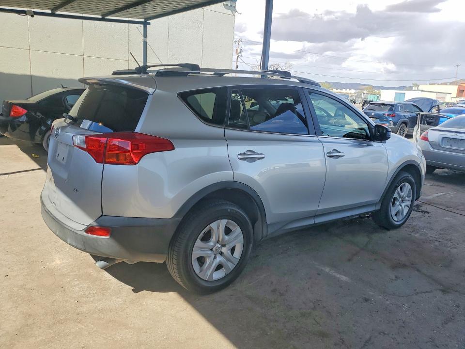 Продаж на аукціоні авто 2015 Toyota Rav4, vin: JTMZFREV9FJ041440, номер лоту: 65835226