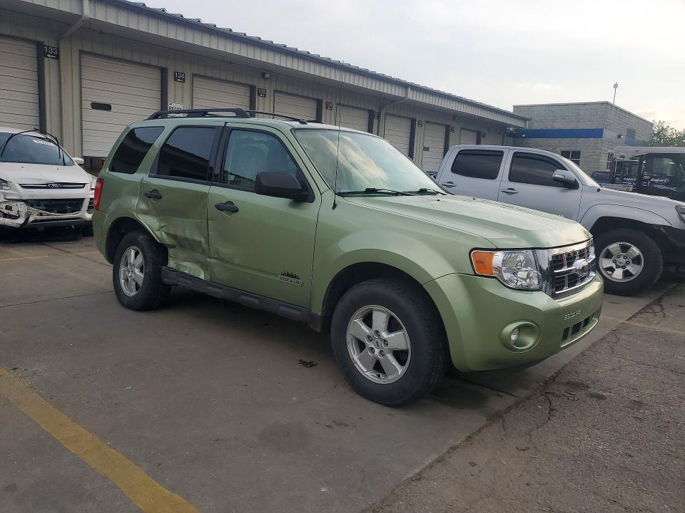 2008 Ford Escape მანქანა იყიდება აუქციონზე, vin: 1FMCU03Z78KE65673, აუქციონის ნომერი: 65122316